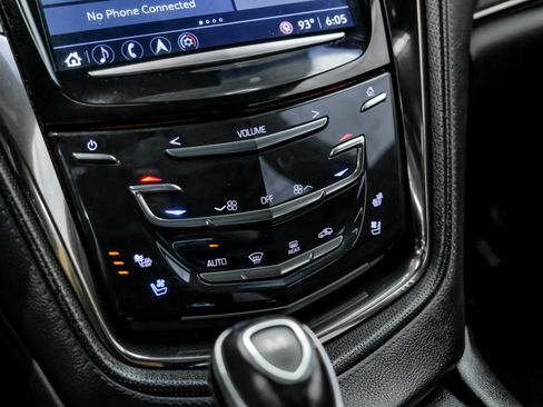 Used 2018 Cadillac CTS V w/ Luxury Package image 36