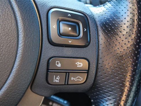 Used 2022 Lexus IS 350 F Sport image 33