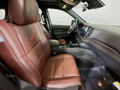 Used 2024 Dodge Durango GT image 30