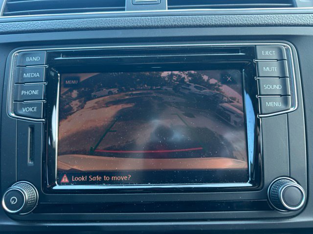 Used 2017 Volkswagen Jetta SE FWD image 14