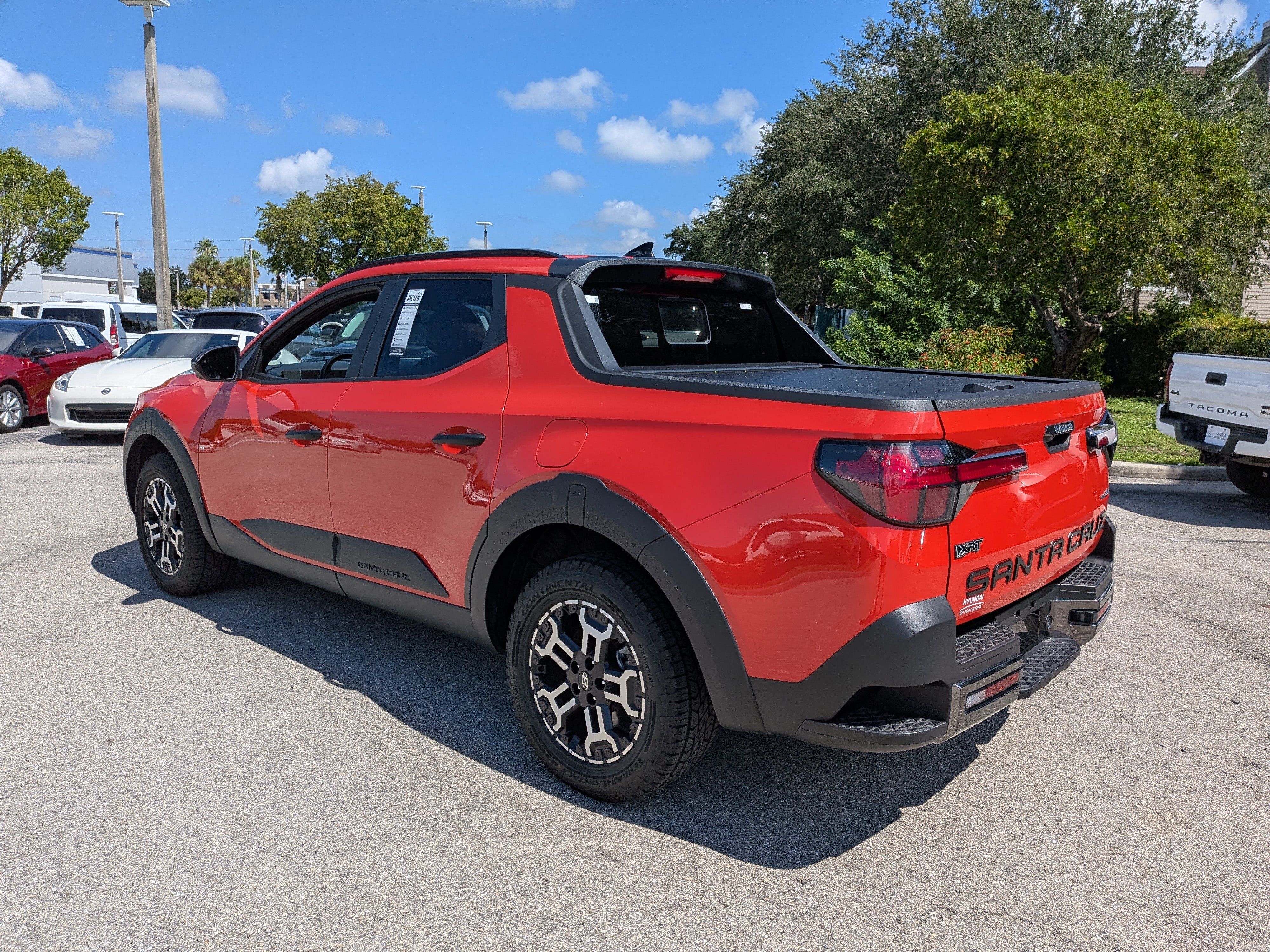 Used 2025 Hyundai Santa Cruz XRT AWD/4WD image 6