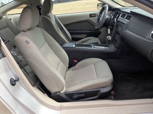 Used 2011 Ford Mustang Coupe w/ Security Pkg image 30