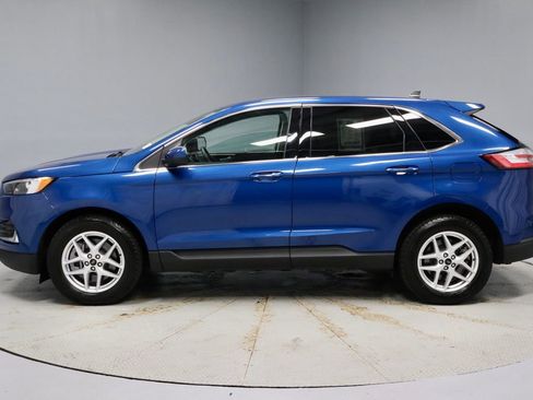 Certified 2024 Ford Edge SEL w/ Convenience Package AWD/4WD image 8