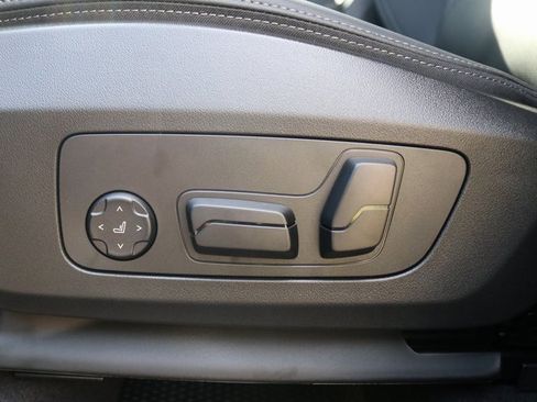 New 2026 BMW X1 xDrive28i w/ Convenience Package image 9