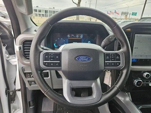 Used 2025 Ford F150 XLT w/ Equipment Group 301A Standard image 18
