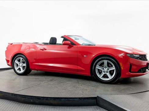 Used 2020 Chevrolet Camaro LT image 11