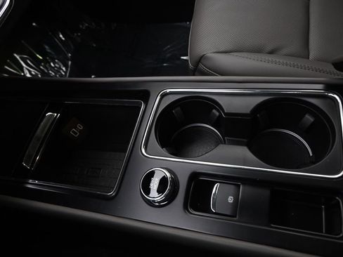 New 2026 Lincoln Corsair Premiere image 31