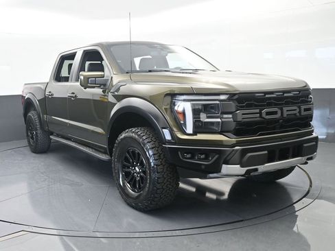 Used 2025 Ford F150 Raptor image 9