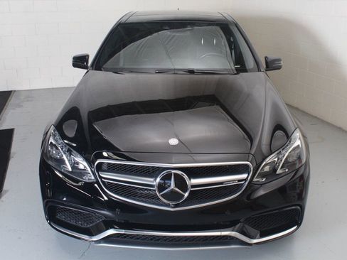 Used 2015 Mercedes-Benz E 63 AMG S-Model image 3