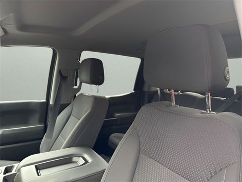 Used 2020 Chevrolet Silverado 1500 Custom Trail Boss w/ Custom Convenience Package image 8