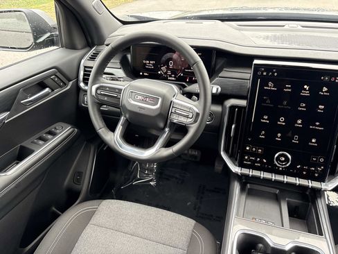 Certified 2025 GMC Acadia Elevation image 25