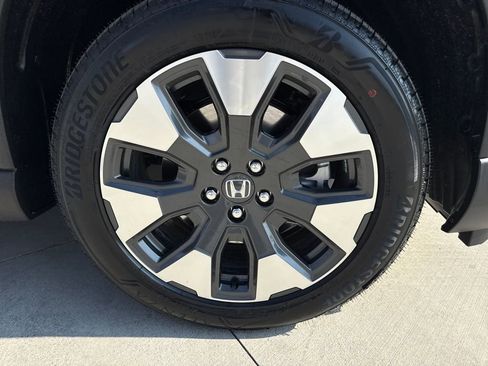 New 2026 Honda Pilot Elite image 10