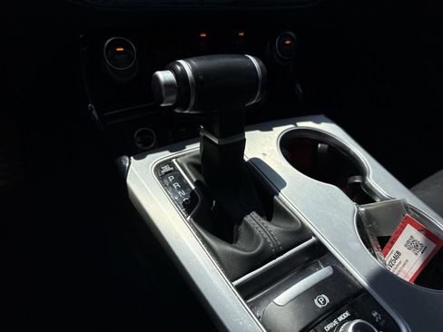 Used 2020 Kia Stinger GT AWD/4WD image 19
