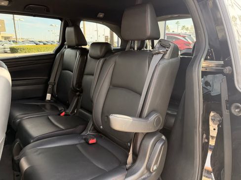 Used 2023 Honda Odyssey Sport image 10
