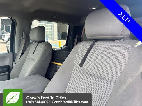 Used 2017 Ford F150 XLT AWD/4WD image 8