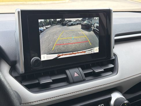 Used 2023 Toyota RAV4 XLE w/ Convenience Package FWD image 25