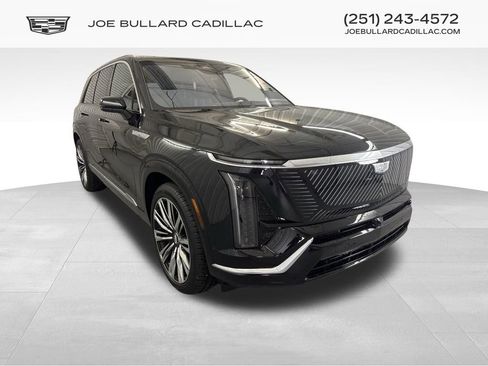 New 2026 Cadillac Vistiq Premium Luxury w/ LPO, Floor Liner Package image 1