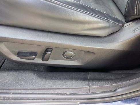 Used 2024 Mitsubishi Outlander SE image 25