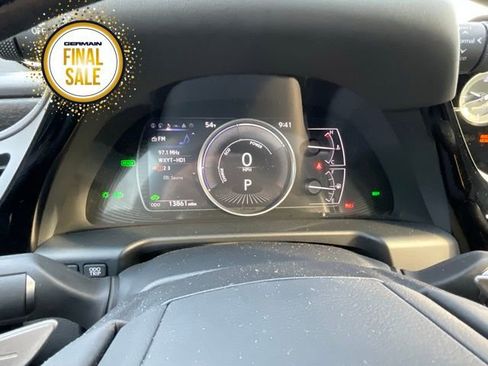 Certified 2025 Lexus ES 300h w/ Luxury Package image 15