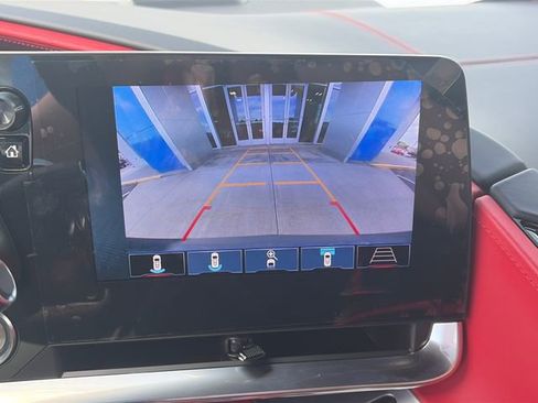 Used 2024 Chevrolet Corvette Stingray Premium Conv w/ Battery Protection Package image 17