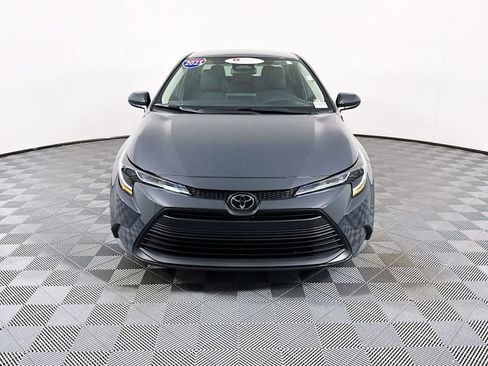 Certified 2025 Toyota Corolla LE image 2