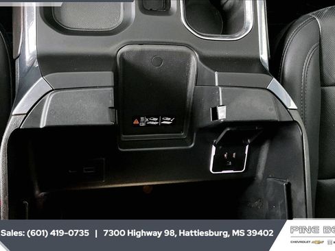 Certified 2024 Chevrolet Silverado 1500 LTZ w/ LTZ Convenience Package II AWD/4WD image 24