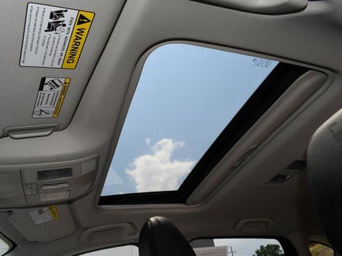 Used 2023 MAZDA CX-5 AWD 2.5 S w/ Premium Package image 19