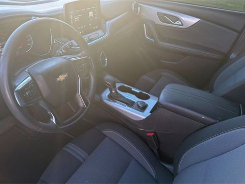 Used 2024 Chevrolet Blazer LT image 10