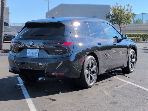 Used 2026 BMW iX xDrive45 image 10