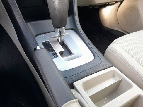 Used 2015 Subaru Crosstrek 2.0i Premium w/ Moonroof Package image 24