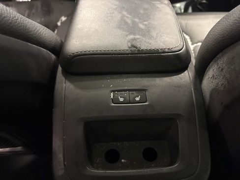 Used 2025 Volvo V60 B5 Cross Country Plus image 19