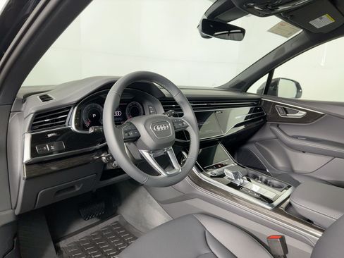 Used 2026 Audi Q7 3.0T Premium Plus AWD/4WD image 3