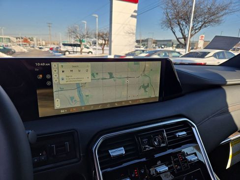 New 2026 Nissan Armada Platinum Reserve image 24