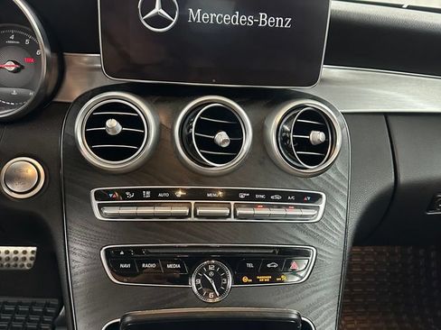 Used 2018 Mercedes-Benz C 300 4MATIC Cabriolet image 18