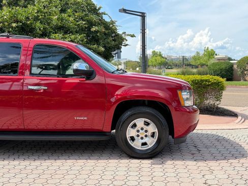 Used 2014 Chevrolet Tahoe LT RWD image 10
