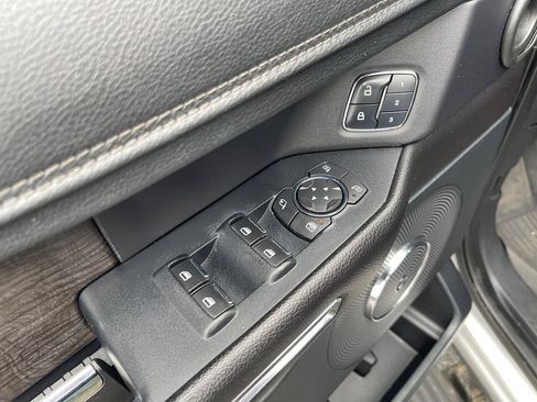 Used 2018 Ford Expedition Max Limited w/ Equipment Group 302A AWD/4WD image 19