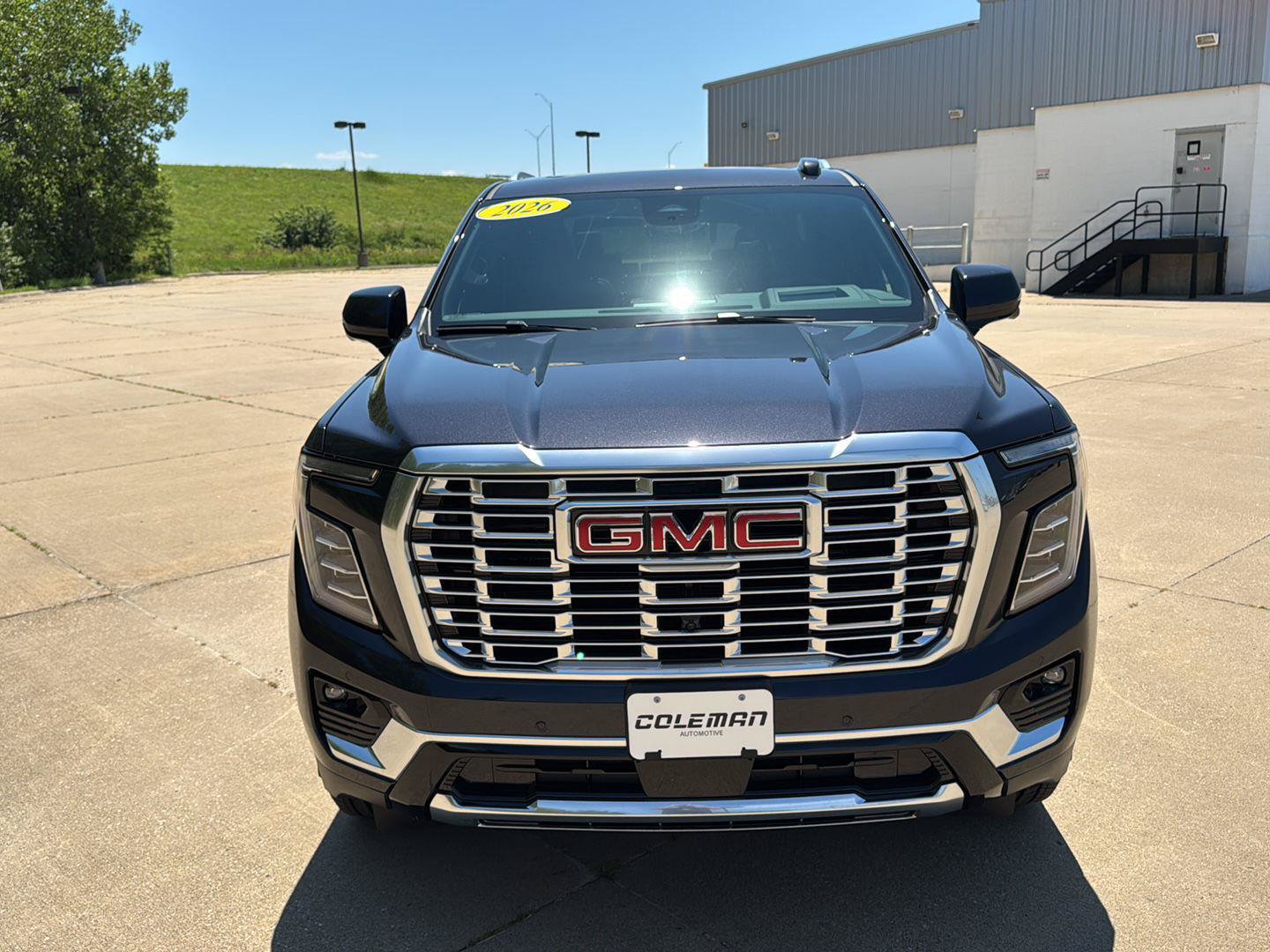 New 2026 GMC Yukon Denali w/ Denali Reserve Package AWD/4WD image 12