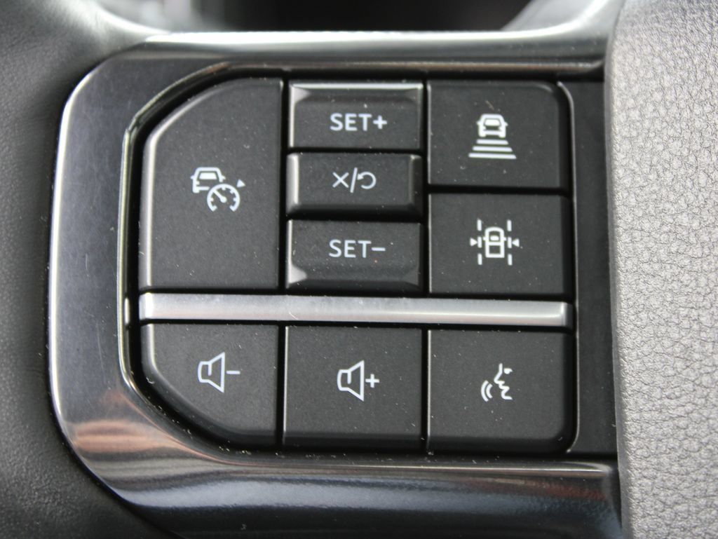 Used 2026 Ford F450 Platinum AWD/4WD image 70