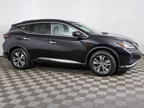 Used 2022 Nissan Murano SV image 11