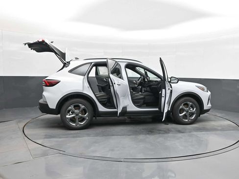 New 2026 Ford Escape ST-Line w/ Tech Pack #1 image 28