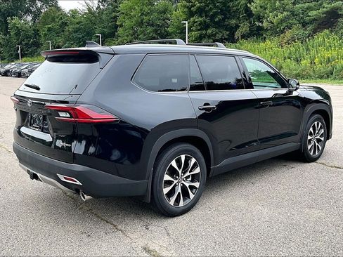 Certified 2026 Toyota Grand Highlander AWD Hybrid image 6