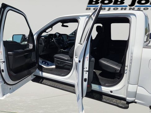 Used 2025 Ford F150 Lariat AWD/4WD image 16