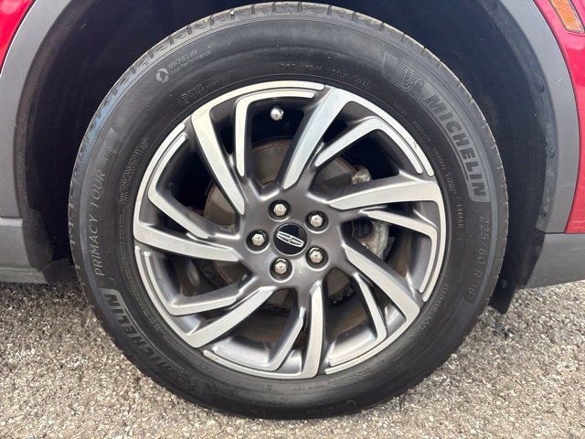 Used 2023 Lincoln Corsair AWD w/ Equipment Group 101A image 26