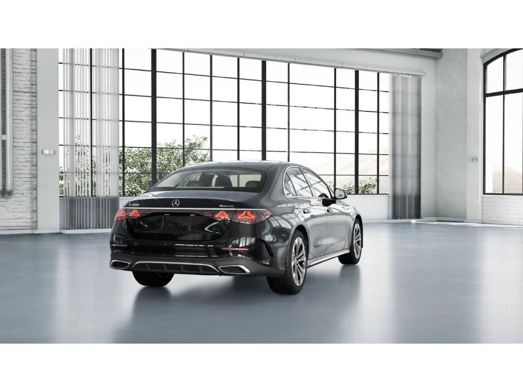 New 2027 Mercedes-Benz E 350 4MATIC Sedan image 23