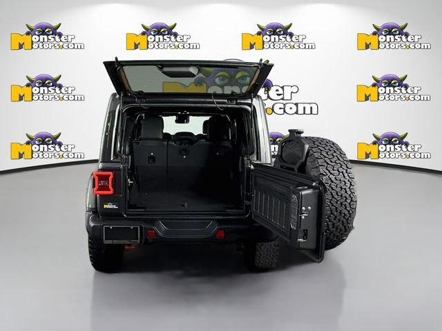 Used 2022 Jeep Wrangler Unlimited Rubicon w/ Steel Bumper Group AWD/4WD image 26