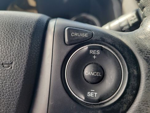 Used 2017 Honda Pilot EX-L image 16