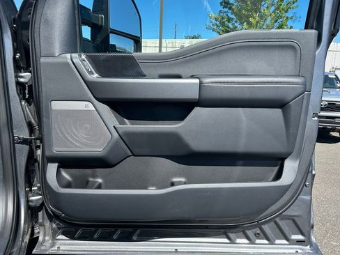 New 2025 Ford F350 Lariat w/ Lariat Ultimate Package image 25