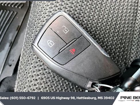 Used 2024 Chevrolet Colorado LT image 9