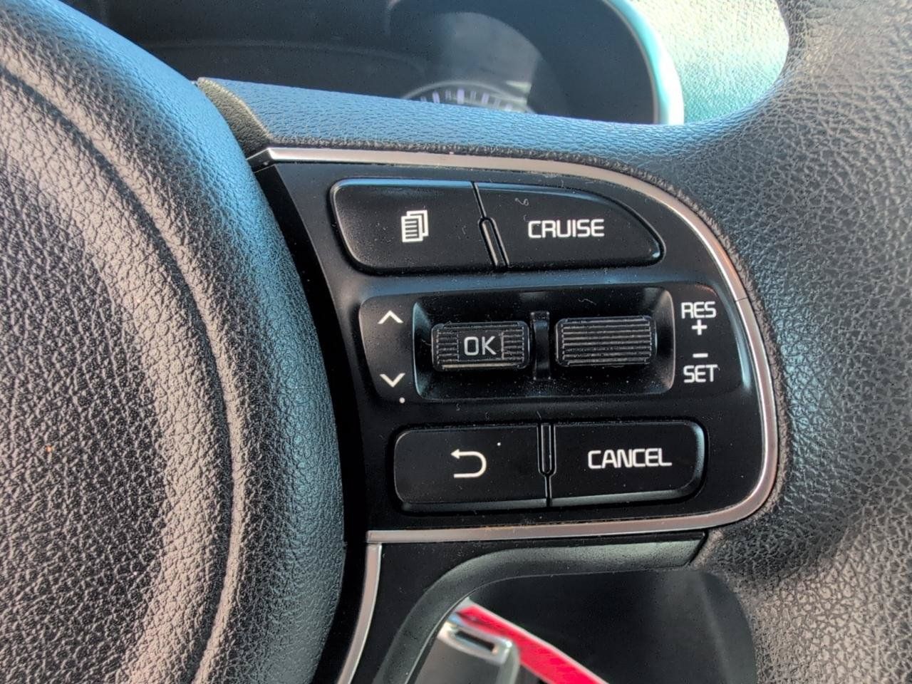 Used 2017 Kia Optima LX FWD image 16