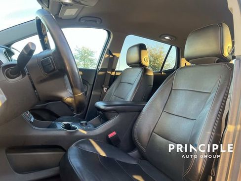 Used 2018 GMC Terrain SLT w/ Preferred Package image 13